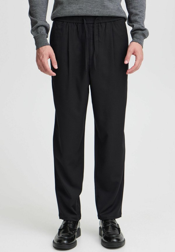 CFHAAKAN RELAXED FIT - Suit trousers