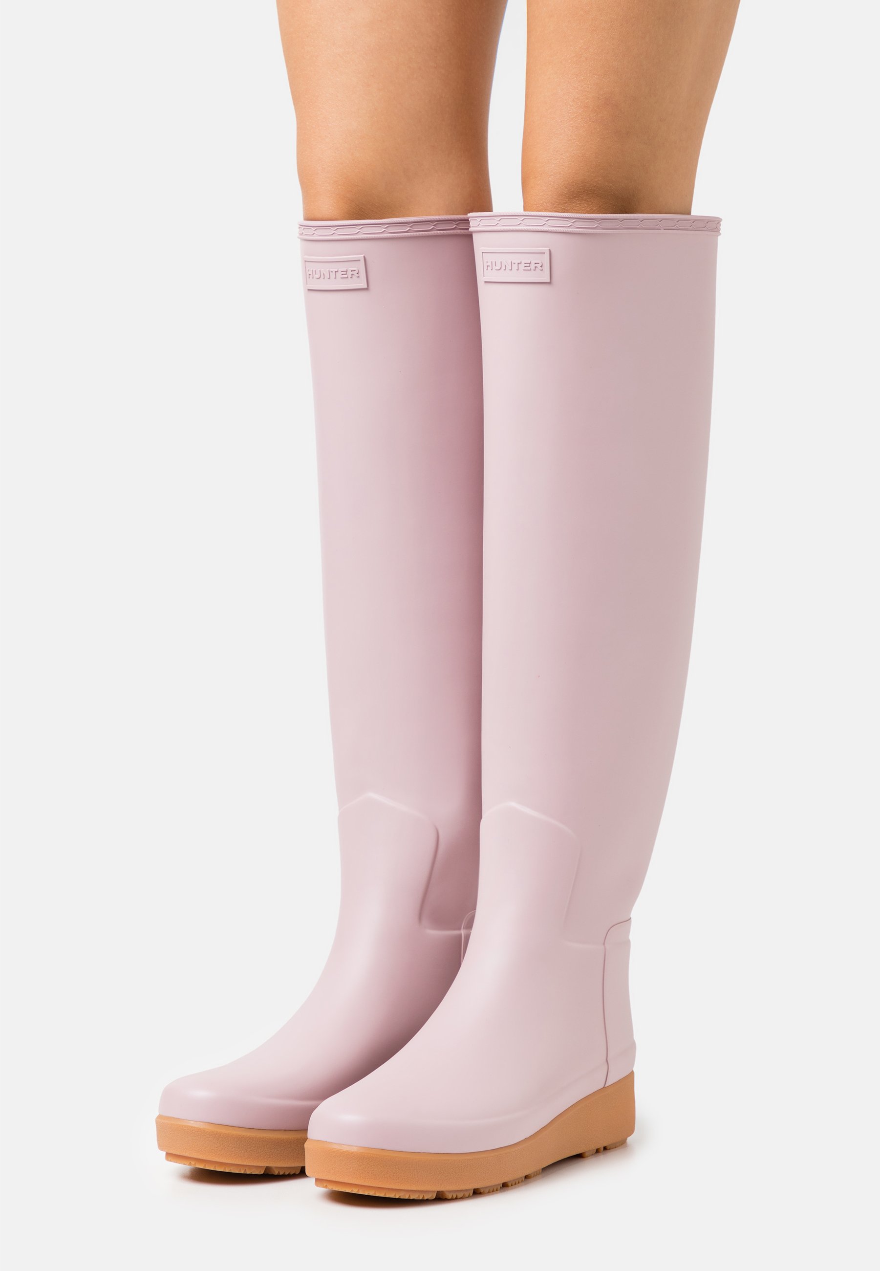 hunter refined creeper knee