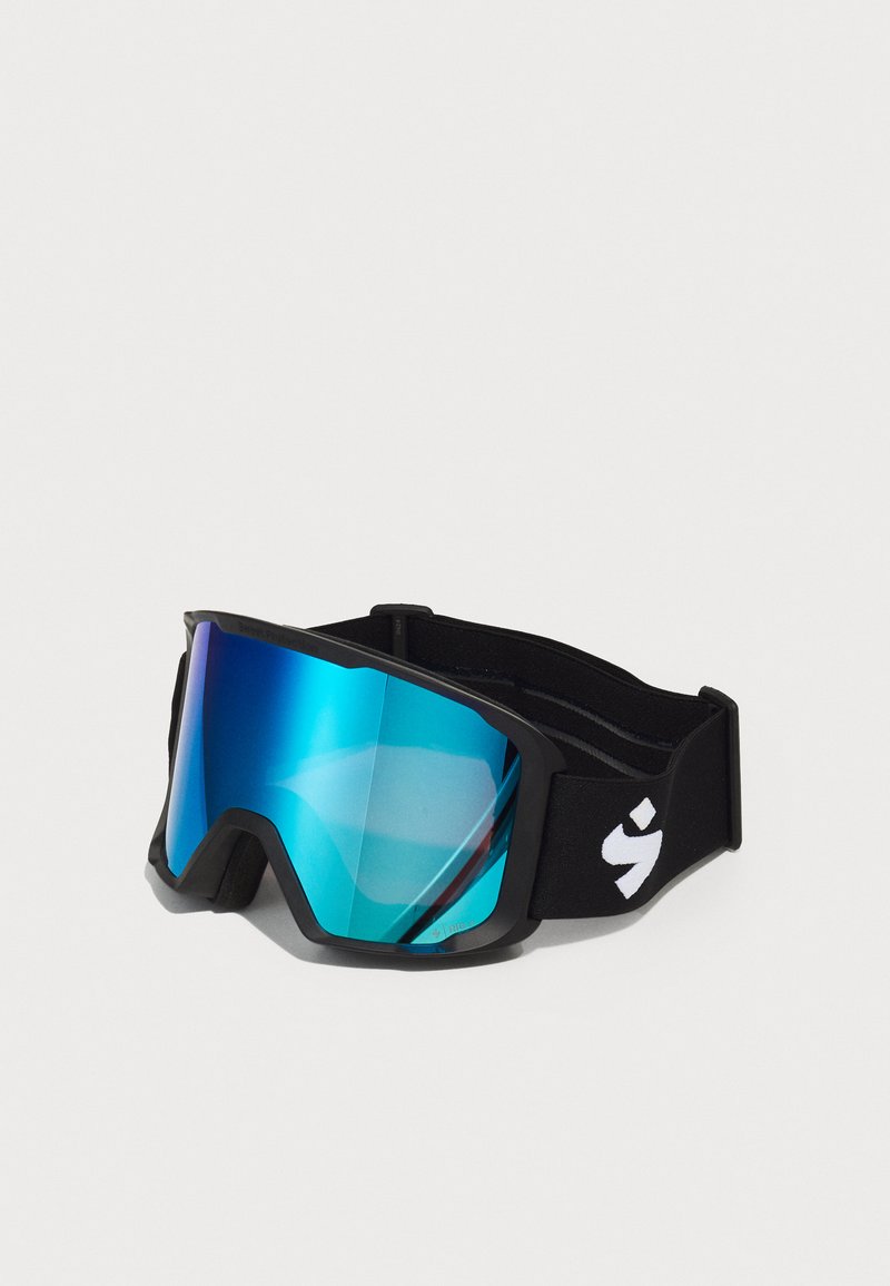 Gafas de esquí negras con una gran lente azul espejada y una correa ajustable negra. Presenta un logo blanco en la correa. Textura suave.