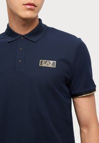 EA7 Emporio Armani Polo - blue