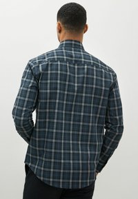 Next EASY OXFORD - Camisa - navy blue tartan