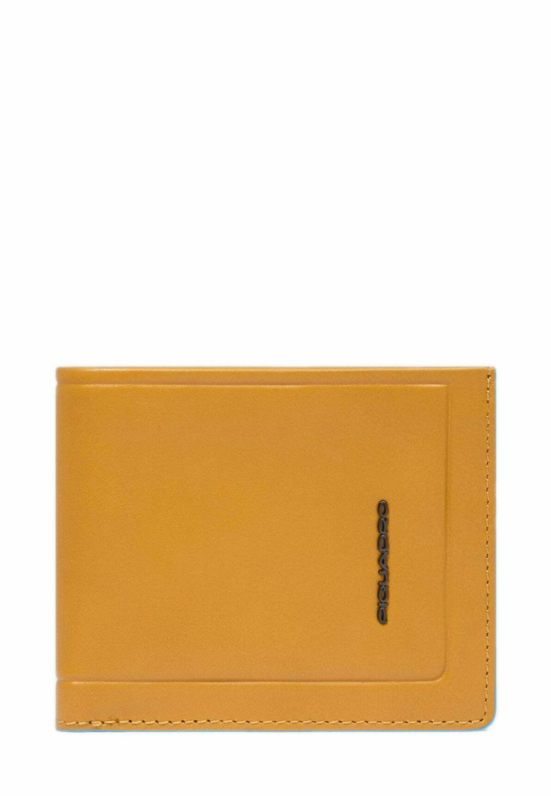 Portafoglio bifold in pelle color cuoio con cuciture visibili e piccolo logo del marchio nero sul lato anteriore destro.