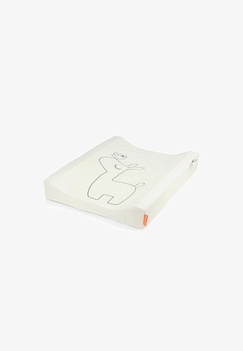 Matelas à langer blanc avec des bords surélevés et un dessin simple en ligne noire représentant un cerf avec un oiseau sur la tête.