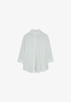 Camicia a maniche lunghe con bottoni, righe verticali grigio chiaro e bianco e colletto classico, maniche arrotolate ai polsini.