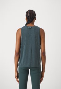 Sweaty Betty SOFT FLOW STUDIO TANK - Top - trek green