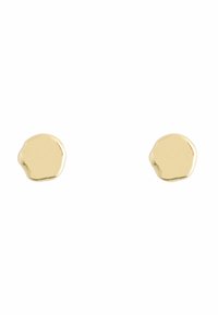 Złote kolczyki-stud w nieregularnym, lekko teksturowanym kształcie. Minimalistyczny design z gładką, błyszczącą powierzchnią.