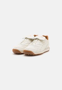 FENTY x PUMA AVANTI UNISEX - Tenisky - warm white