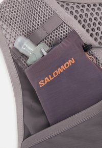 Salomon ACTIVE SKIN 12 WOMEN SET - Mochila de hidratação - quail/moonscape/sun baked