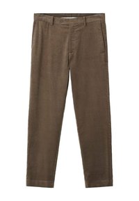 Pantalones de pana marrones con corte recto, que incluyen un cierre de botones, presillas para cinturón y bolsillos laterales, mostrando una textura suave y un color uniforme.