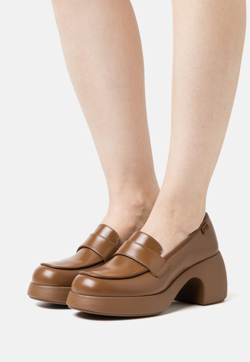 camper thelma platform loafer