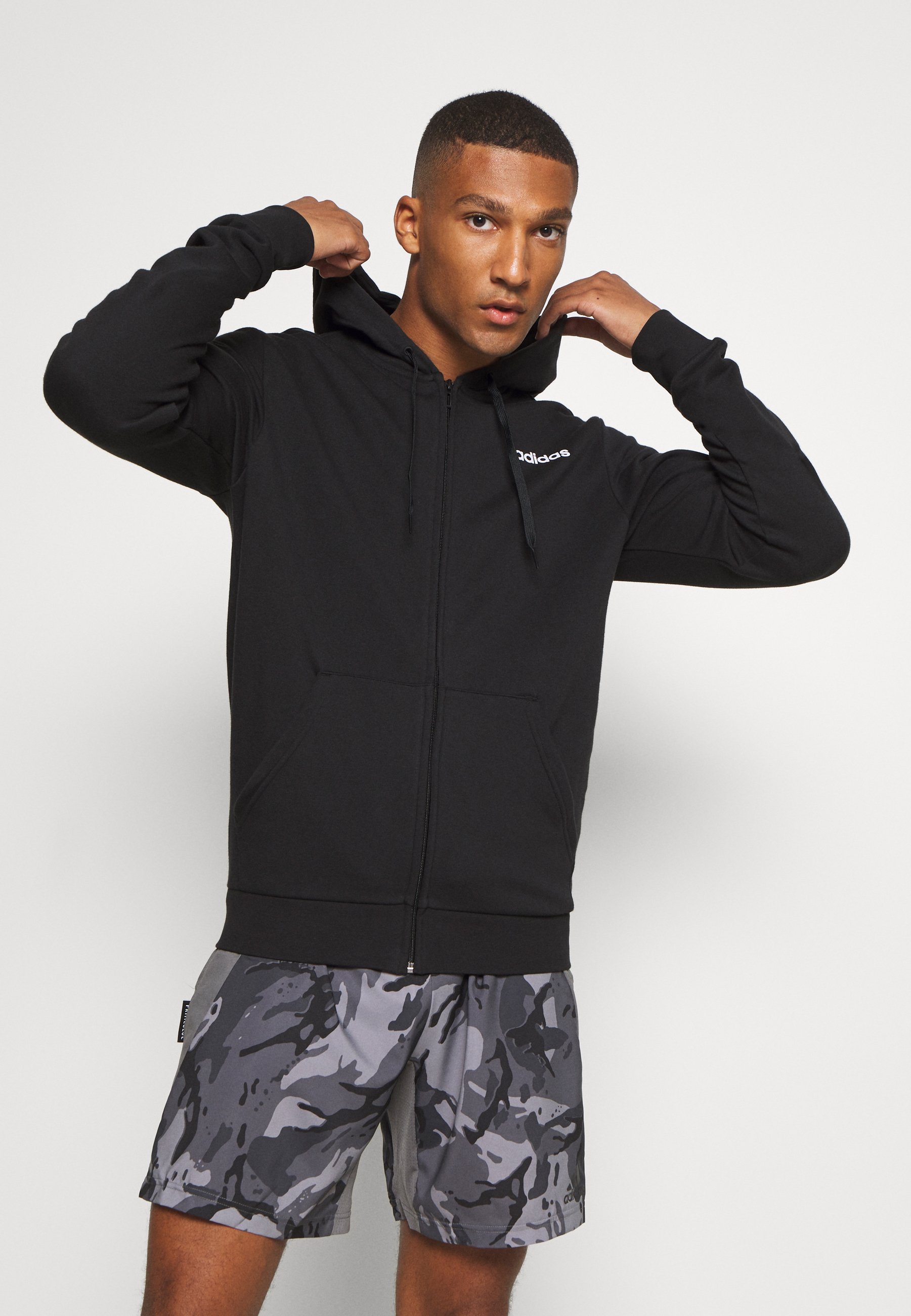 adidas Performance ESSENTIALS SPORTS HOODED TRACK - Sweater met rits -  black/Zwart - Zalando.nl