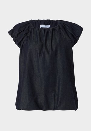 Mörkblå blus med kort ärm och samlad tyg vid halsringningen samt mjuka, rynkade ärmar. Tillverkad av lätt, texturerat material.