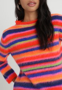 United Colors of Benetton Sweter