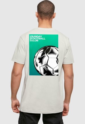 SUNDAY FOOTBALL CLUB - T-shirt print - lightasphalt