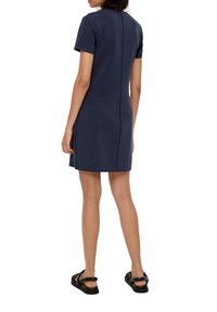 s.Oliver MIT OVERLOCKNÄHTEN - Dienas kleita - navy