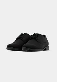 Pier One Derbies - black