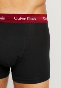 Calvin Klein Underwear TRUNK 3 PACK COTTON STRETCH - Cuecas boxer - black