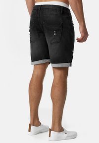 INDICODE JEANS Short en jean - black