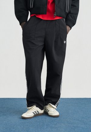 adidas Originals LOOSE - Παντελόνι φόρμας - black