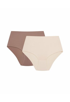 - Panty