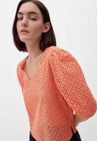 s.Oliver AUS BRODERIE ANGLAISE - Bluzka