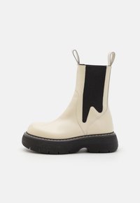 CHELSEA BOOT - Platform ankle boots - off white