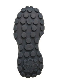 Suela de goma negra que presenta puntos redondeados y elevados para mayor agarre, con un logotipo en el centro y un indicador de talla "38" en el lateral.