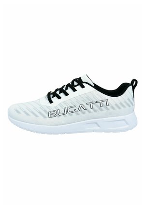 - Sneakersy niskie