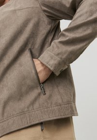 Jack & Jones JJEROCKY - Giacca in similpelle - dark brown