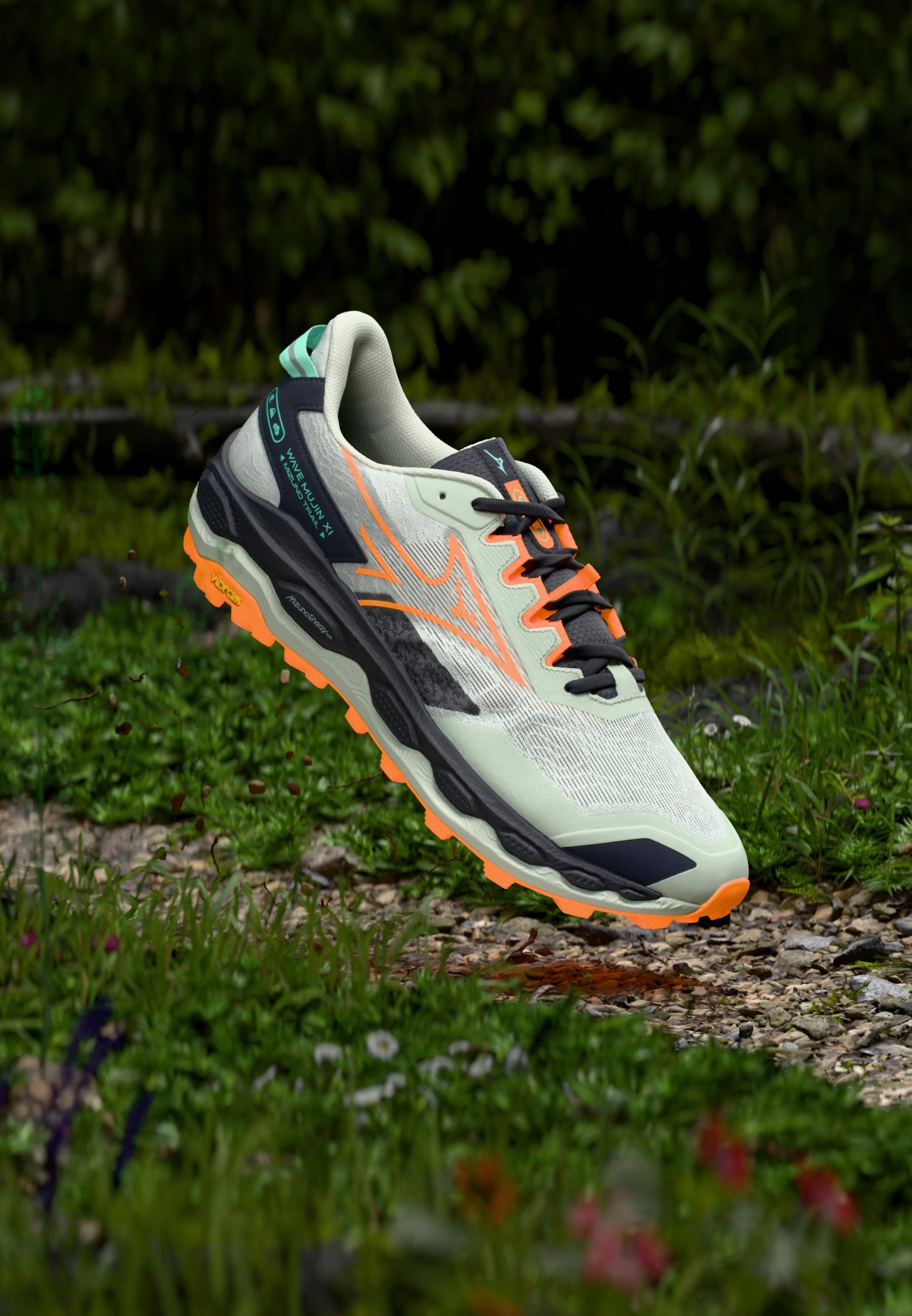 Mizuno WAVE MUJIN 11 Trail running shoes mercury/tangelo/grey