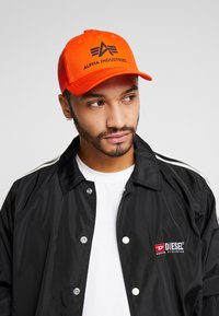Alpha Industries BASIC - Boné - flame orange