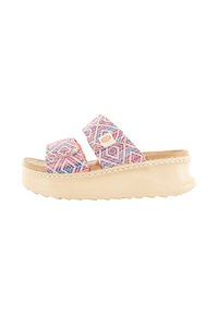 Le ciabatte slide multicolori presentano fasce in tessuto intrecciato con un motivo geometrico su una suola piatta color beige chiaro.