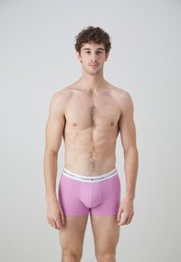 Tommy Hilfiger SIGNATURE TRUNK 3 PACK - Boxerbriefs - iris blue/sweetpea/daylight orange