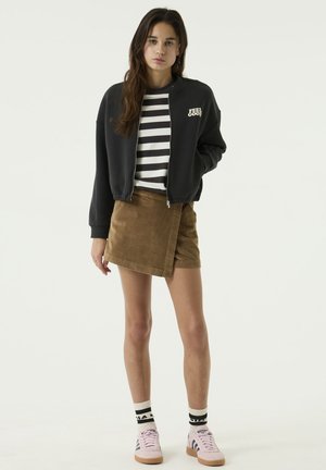 Garcia, TEENS - FEMALE SKIRTS - Shorts - camel gold-coloured
