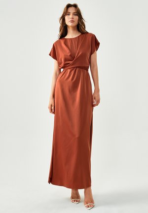 AMALIA - Maksi garuma kleita - copper