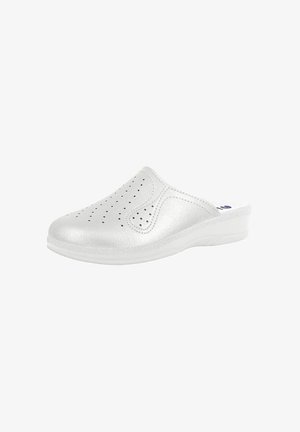 Zoccolo bianco slip-on con tomaia traforata e tacco basso, progettato per comfort e traspirabilità.