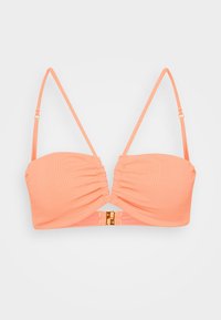 Unselected, peach