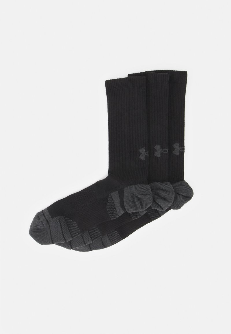 Schwarze Crew-Socken mit einem gerippten Design und grauen Akzenten an Zehen und Ferse, gestapelt in einer Gruppe von drei.