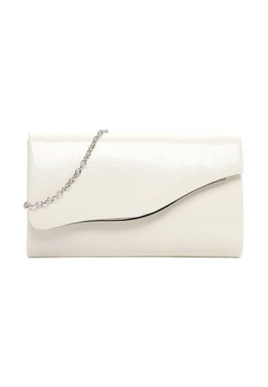 Pochette bianca lucida con tracolla a catena argento e chiusura a patella curva.