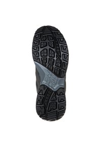Czarna gumowa podeszwa buta z głębokim bieżnikiem i szarym akcentem z tworzywa sztucznego w środkowej części. Wzory teksturowane poprawiają przyczepność i trwałość.