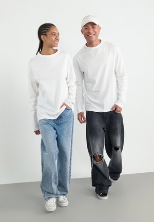 UNISEX 3 PACK - Pikkade varrukatega topp - white