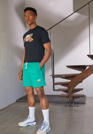 TREND - Short - malachite