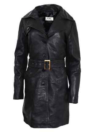 Schwarzer Leder-Trenchcoat mit einem taillierten Schnitt, großem Kragen und Knopfleiste. Verfügt über eine glatte Textur und mehrere Knöpfe zum Verschließen.