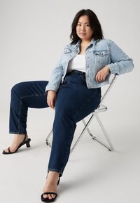 Levi's® Plus 80S MOM JEAN - Mom traperice - eroded way