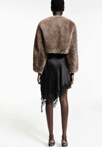 Mango Suknja A kroja - black