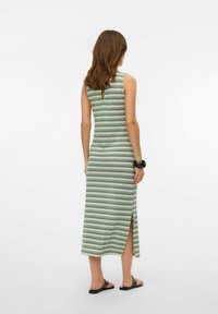 MAMALICIOUS MLRACHELA UMSTANDS - Robe pull - snow white