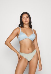 Calvin Klein Underwear THONG MICROFIBER EDGE LACE - Tanga - sage meadow