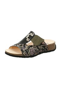 Schwarze und gemusterte Slide-Sandale mit offenem Zehenbereich,grünem Akzent und silbernem Emblem. Korksohle und strukturierte Fußbett.