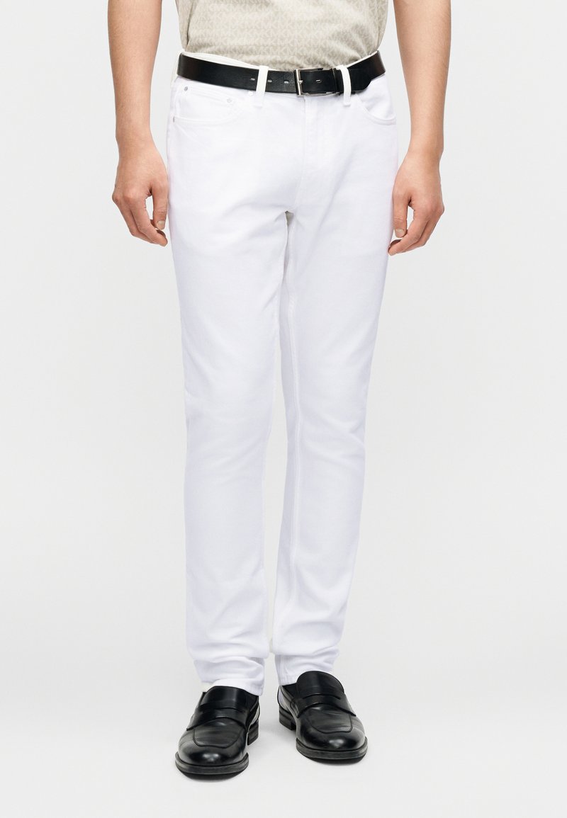 Michael Kors PARKER  - Slim fit jeans - white