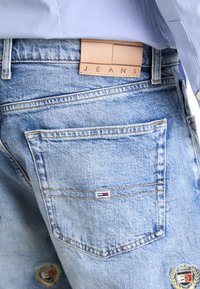 Tommy Jeans ISAAC UNISEX - Jeans baggy - denim medium